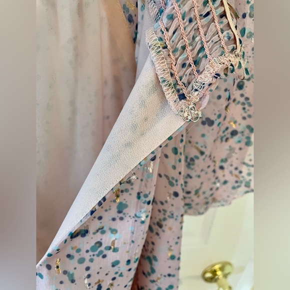 Women loose shirt light pink and sliver size S - Picture 3 of 5